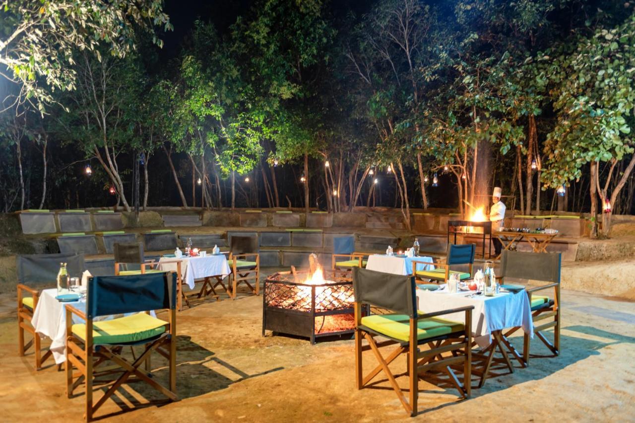 Kanha Jungle Camp Exterior photo
