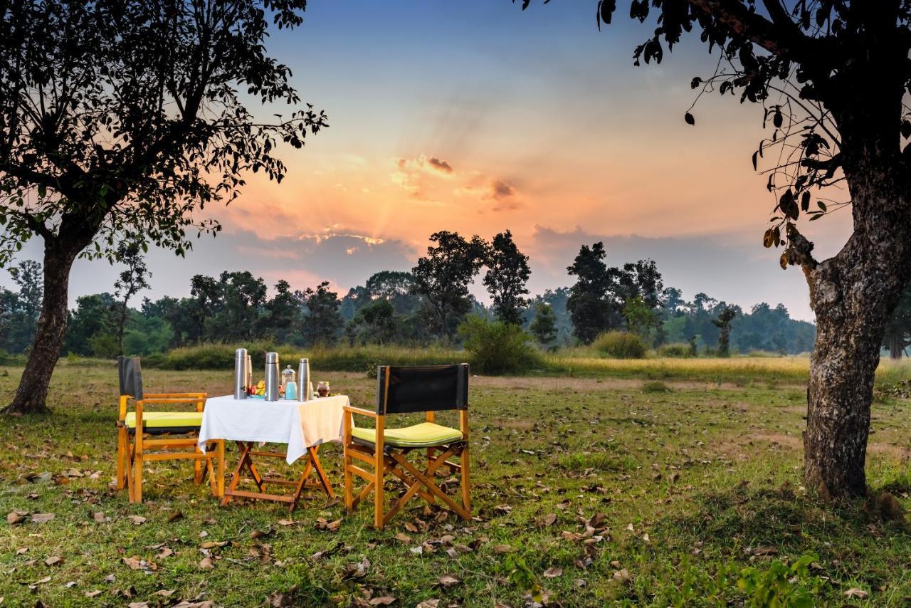 Kanha Jungle Camp Exterior photo